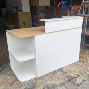 Thanh Lý Quầy Lễ Tân Kiểu Hiện Đại Mới 99%