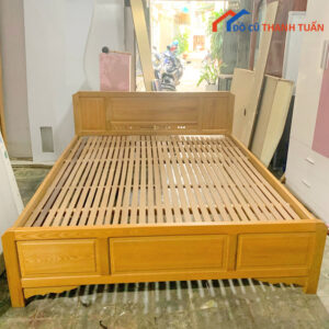 Thanh Lý Giường Ngủ Gỗ Sồi Mới 99%
