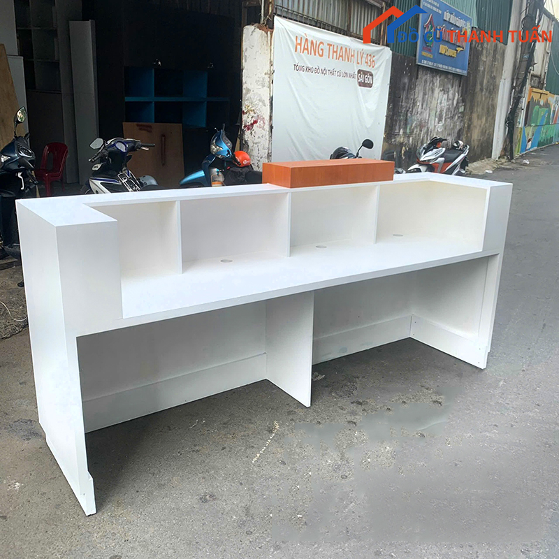 quay-le-tan-cu-tt-2 Quầy Lễ Tân 2M4x1M2 Gỗ Đẹp Cũ Giá Rẻ