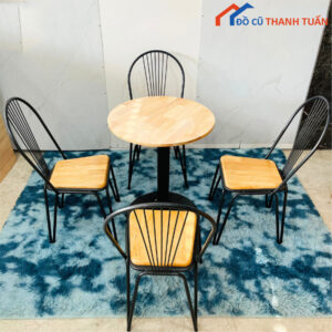 Thanh Lý Bộ Bàn Ghế Khung Sắt Mặt Gỗ Mới 99%