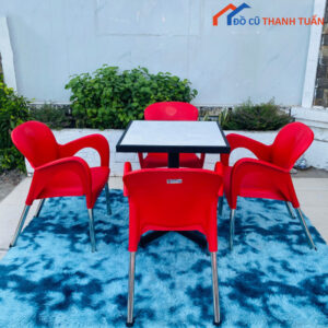 Thanh Lý Bộ Bàn Cafe 4 Ghế Nữ Hoàng Mới 99%