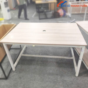 Bàn Họp Văn Phòng Cũ 1m4 Khung Sắt Trắng Gọn Gàng