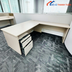 Bàn Trưởng Phòng 1M8 Cũ Kèm Tab Hiện Đại