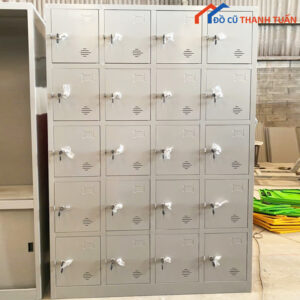 tu-locker-thanh-ly-1-300x300 Thanh Lý Tủ Locker Bằng Sắt Giá Rẻ 4 - 20 Ngăn