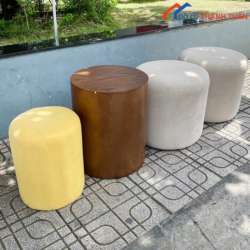 z5825737578992_073945b20ec1b90946d5c59fbdc82724-copy Ghế Đôn Sofa Cũ Đa Dạng Mẫu Đẹp Giá Rẻ