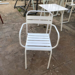 ban-ghe-cafe-cu-130-300x300 Xả Kho Bàn Ghế 50k - 150k