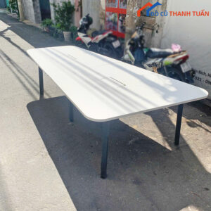 Bàn Họp Văn Phòng 2M7 Cũ Chân Sắt Bền Bỉ