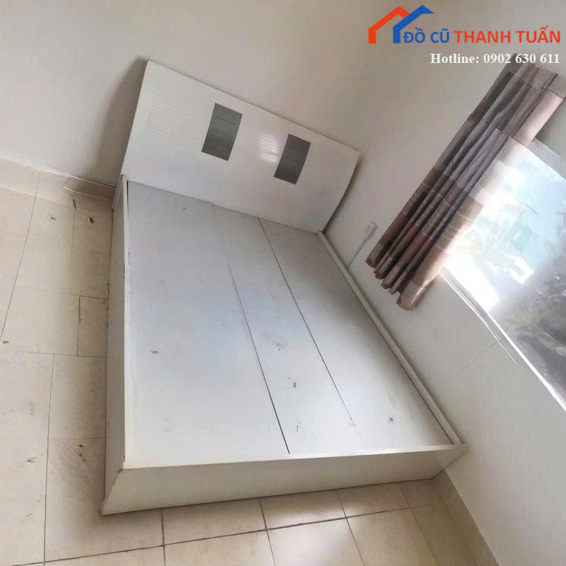 giuong-cu-1m6x2m-mau-trang-thiet-ke-don-gian