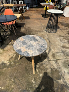 z5951815505670_47de7aae199b6432edb9afc062917ba1-225x300 Xả Kho Bàn Ghế 50k - 150k