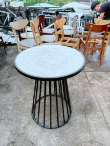 z5951992549139_181f04ade2f764b0bc0060901bdc2ea9-225x300 Xả Kho Bàn Ghế 50k - 150k