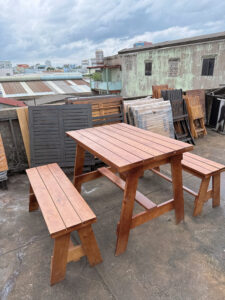 z5955079268617_8beea6dd43496e43d228fa0738fbfded-225x300 Xả Kho Bàn Ghế 50k - 150k