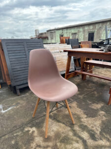 z5955202101142_c5854cb66e33294aeed25a4dba90b302-225x300 Xả Kho Bàn Ghế 50k - 150k