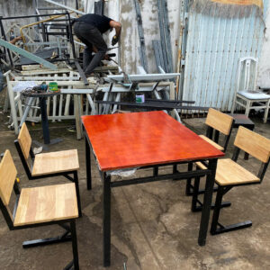 z5958323397480_8a91c5cdc54b7ebf7b7335304f45bf25-300x300 Xả Kho Bàn Ghế 50k - 150k