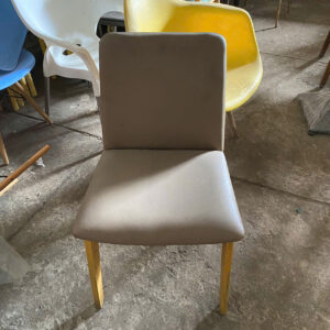 z5958323754737_bf30171ca172959e914ad34a19a93f28-300x300 Xả Kho Bàn Ghế 50k - 150k