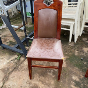 z5958324002035_911547b21affa7e686a92fbe27cd619f-300x300 Xả Kho Bàn Ghế 50k - 150k