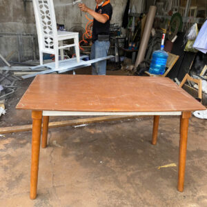 z5959203261179_8a6ec884e14d6de515ada18044355c9a-300x300 Xả Kho Bàn Ghế 50k - 150k