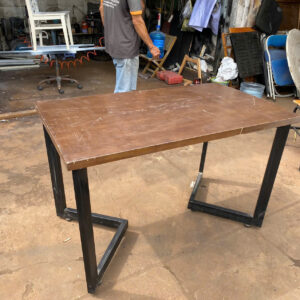 z5959203273902_103845544d25098720ab4594d4bffff1-300x300 Xả Kho Bàn Ghế 50k - 150k