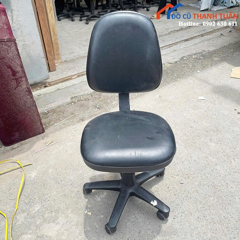 z6902267540340_c9df50d4e59be9cb96b65c2b952052e4 Ghế Văn Phòng Nhỏ Gọn Bọc Da Cũ Giá Rẻ