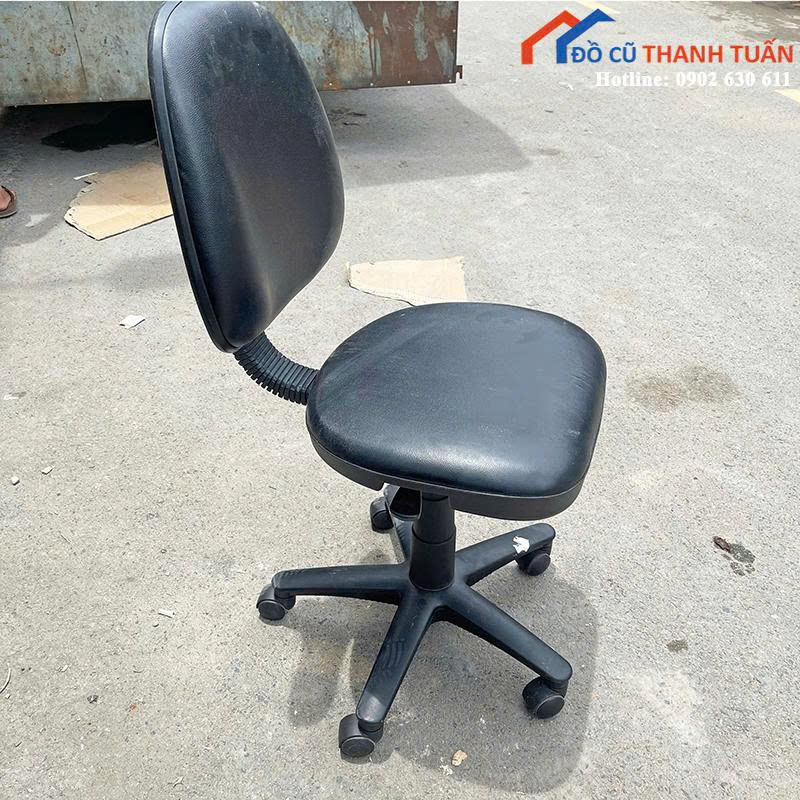 z6902267610001_70439be907decc60f74fbdd8b0ae4322 Ghế Văn Phòng Nhỏ Gọn Bọc Da Cũ Giá Rẻ
