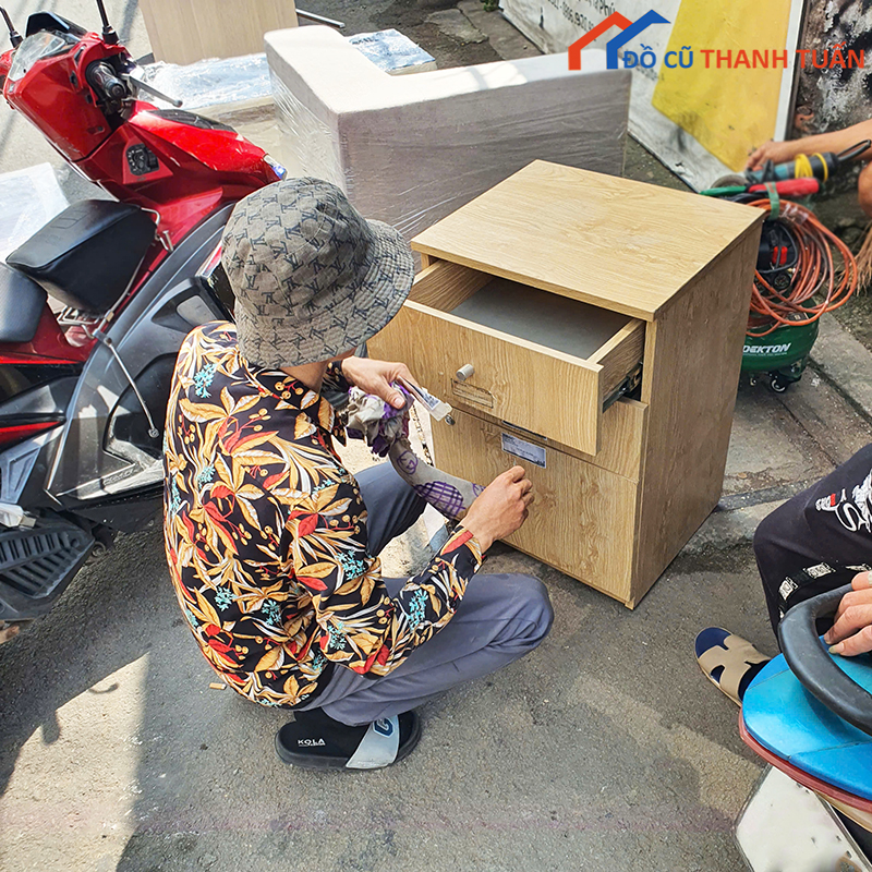 bai-hoat-dong-1 Đồ Cũ Thanh Tuấn – Mang Đồ Nội Thất Cũ Chất Lượng Đến Tay Bạn