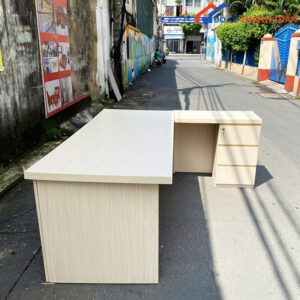 Bàn Trưởng Phòng Gốc L Có Hộc Tủ Cũ