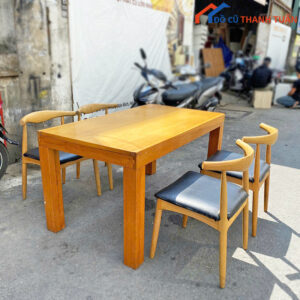 Bộ Bàn Ăn 4 Ghế Thiết Kế Thông Minh