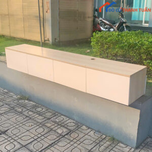 Kệ Tủ Tivi Treo Tường 2M Cũ Màu Thanh Lịch