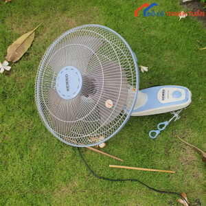 Quạt Treo Tường Senko Cũ Hoạt Động Tốt