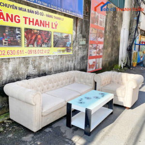 Bộ Sofa Bọc Vải Cũ Màu Kem Thanh Lịch