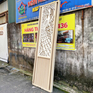 Vách Ngăn Phòng Hoạ Tiết Con Công Cũ