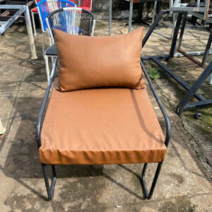 z5978646034179_bcd95884cf94e0c91d09e1bc2cf214f4-300x300 Xả Kho Bàn Ghế 50k - 150k