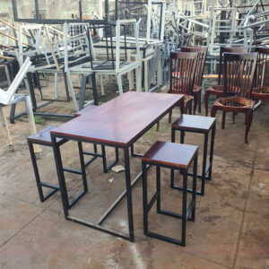 z5979080875691_02fd3ce39566da045ad38bfecf566955-300x300 Xả Kho Bàn Ghế 50k - 150k