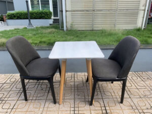 z5991622405503_d0baaaadb671ed3c645387b3facd045a-300x225 Xả Kho Bàn Ghế 50k - 150k