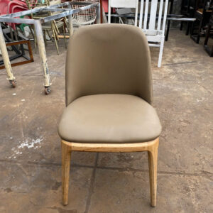 z5992486816785_72c4bd035bd86f0d6b5cac813d729819-300x300 Xả Kho Bàn Ghế 50k - 150k