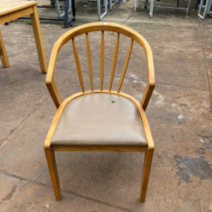 z5994911880390_a07aeefc05ec23ad04cab683918428c6-300x300 Xả Kho Bàn Ghế 50k - 150k