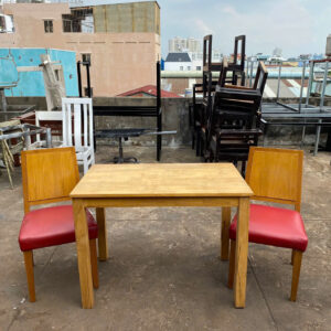 z5994914739019_e15dc70a535bd0e54516ee2e88ec4ef4-300x300 Xả Kho Bàn Ghế 50k - 150k