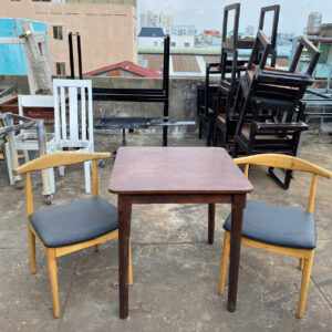 z5994914877582_09a647ed4b87942998b4afa8d5eee4bd-300x300 Xả Kho Bàn Ghế 50k - 150k