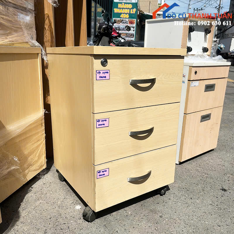 z6988604297125_97e0ea4a8a5b97f215019ffa933432ce Tủ Cabin 3 Ngăn Gỗ Tiện Lợi Cũ (Nhiều Màu)