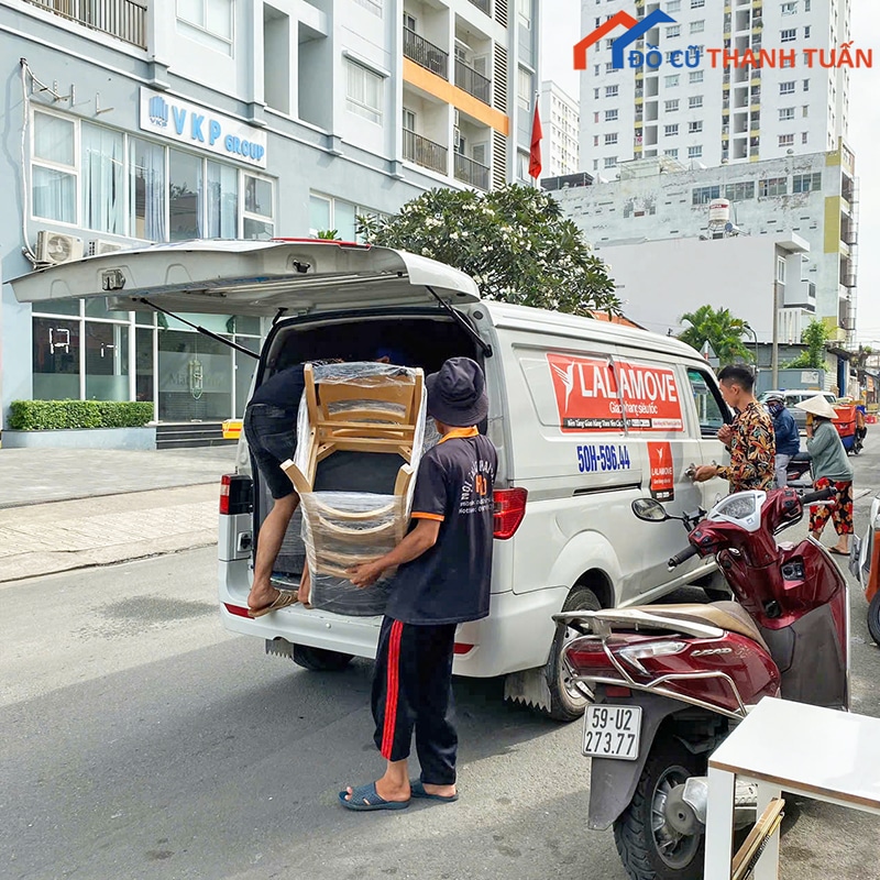 bai-viet-hoat-dong-7 Khám Phá Quy Trình Giao Hàng Chuyên Nghiệp Tại Đồ Cũ Thanh Tuấn