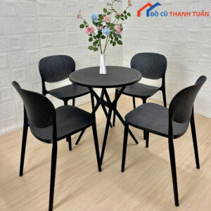 Bộ Bàn Ghế Cafe Nhựa Đúc Hiện Đại Mới 99% (Nhiều Màu)