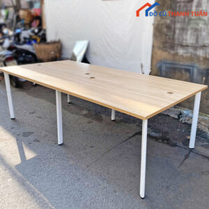Bàn Họp 2M4x1M2 Cũ Thiết Kế Đơn Giản Chân Sắt