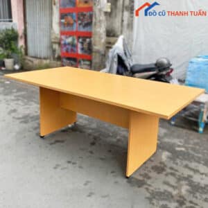 Bàn Họp Gỗ 2Mx1M Màu Vàng Đẹp Cũ