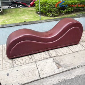 Ghế Tình Yêu Da Màu Đỏ Đậm Đẹp Cũ