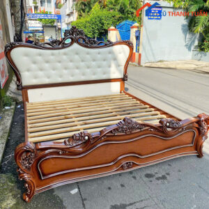 Giường Ngủ 1M8 Cũ Phong Cách Hoàng Gia