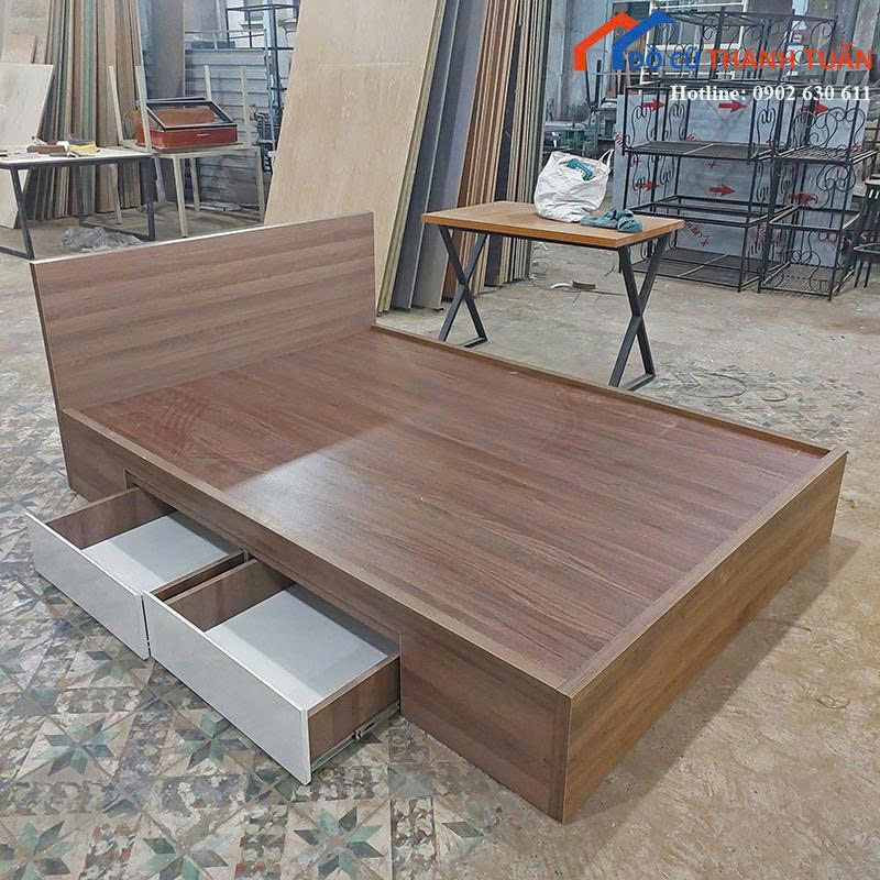 z7126835554582_71cb7edcf18b5bc1cd8a07d32ba66e2a Giường 1M6x2M Màu Nâu Có Hộc Tồn Kho Giá Tốt