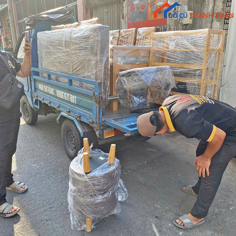 bai-hoat-dong-5 Đồ Cũ Thanh Tuấn: Tấp Nập Giao Hàng Trước Thềm Tết Nguyên Đán