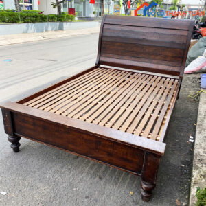 Giường Ngủ 1M36x2M Gỗ Tự Nhiên Màu Nâu Cũ