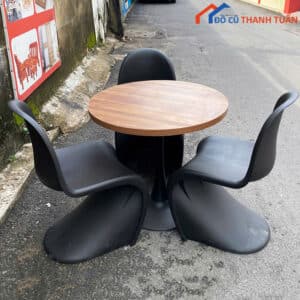 Bộ Bàn Ghế Cũ Phong Cách Bắc Âu Hiện Đại