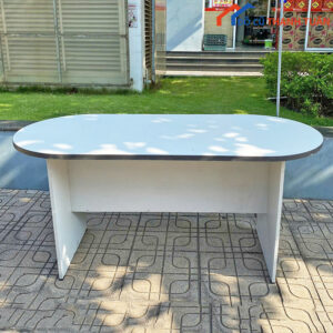 Bàn Họp Văn Phòng 1M5x77CM Cũ Mặt Oval Màu Trắng