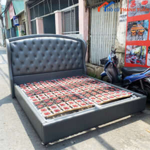 Giường 1M8x2M Cũ Bọc Da Màu Xám Hiện Đại